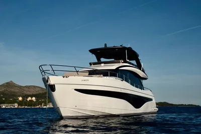 2024 Princess Y72