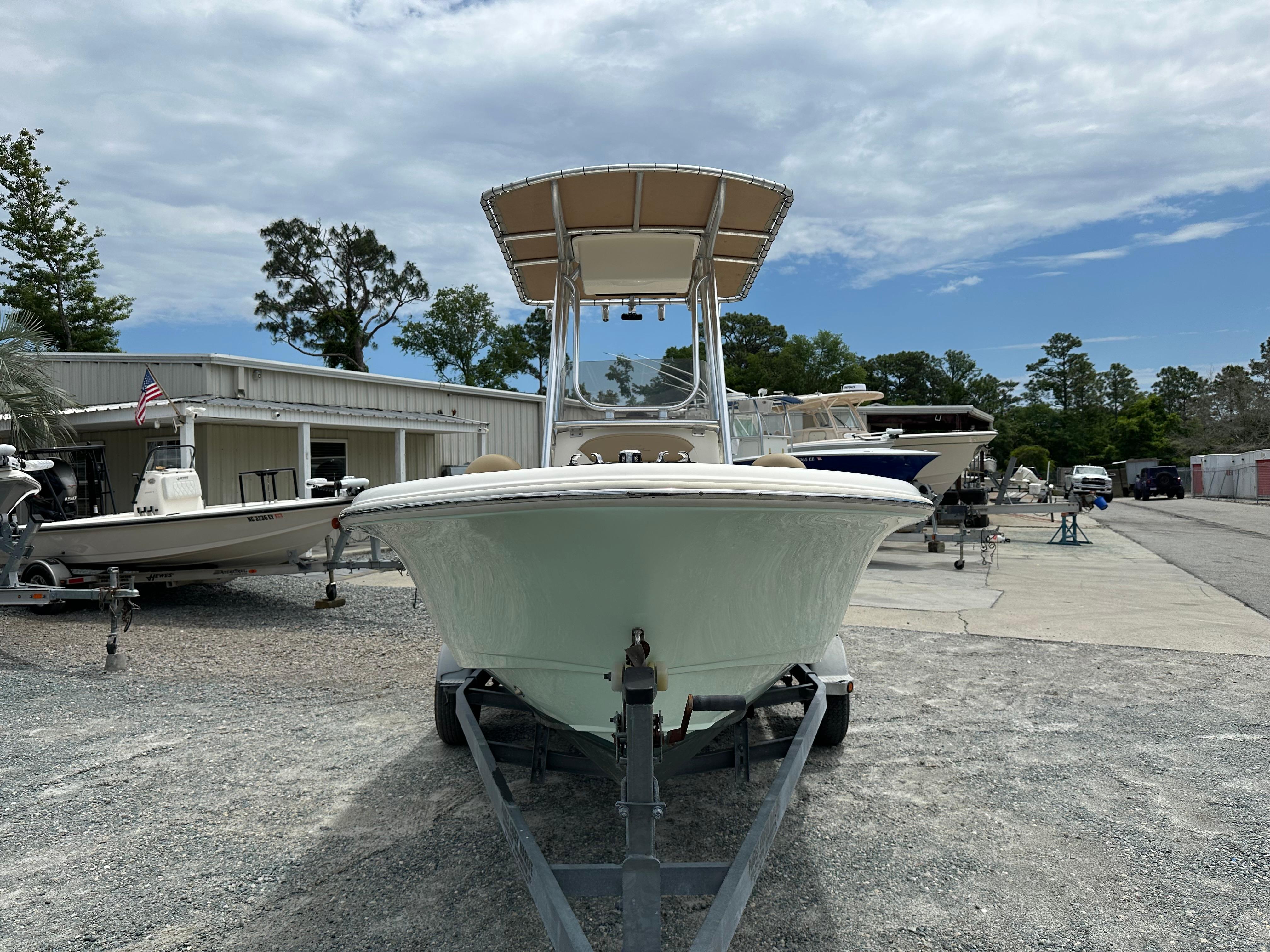 2019 Pioneer 180 Islander Center Console for sale - YachtWorld