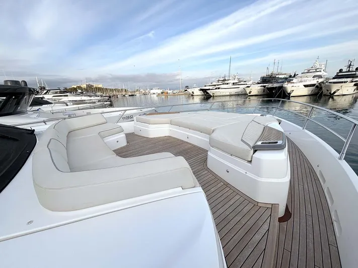 Alexandra II Yacht Photos Pics Princess S78 2021 sportsfly flybridge open