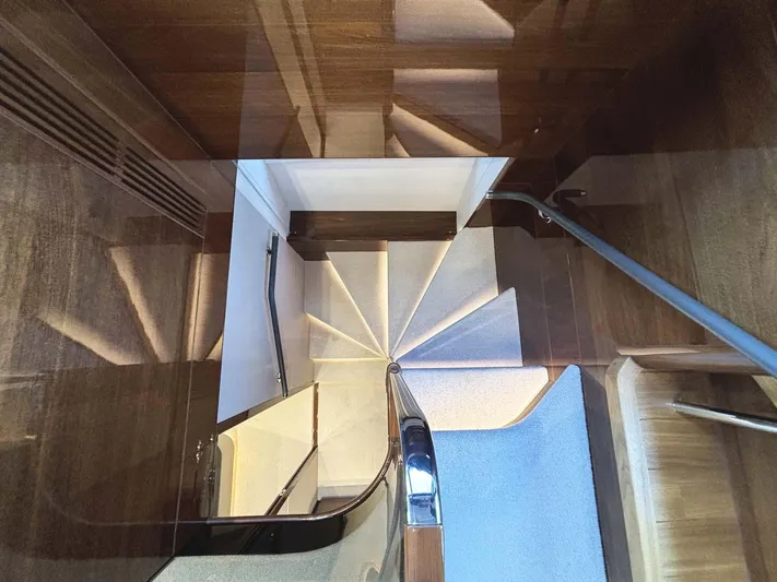 Alexandra II Yacht Photos Pics Princess S78 2021 sportsfly flybridge open