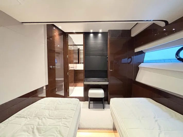 Alexandra II Yacht Photos Pics Princess S78 2021 sportsfly flybridge open