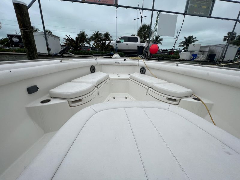 2015 Boston Whaler 350 Outrage