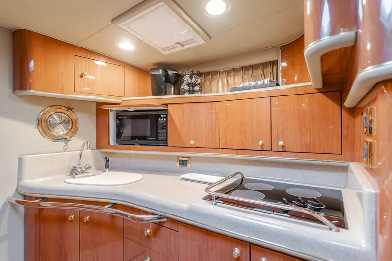 Quarantine Yacht Photos Pics 