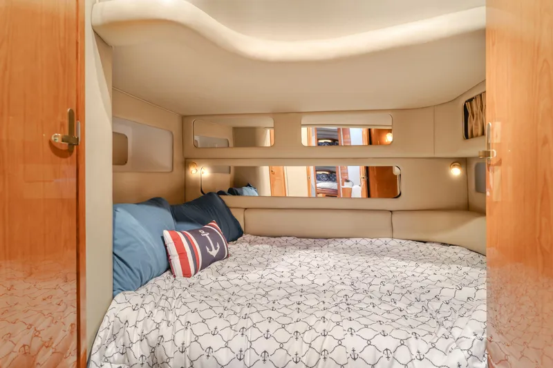 Quarantine Yacht Photos Pics 