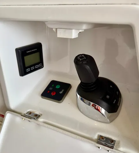 Magic Carpet Yacht Photos Pics Cockpit Aft control station