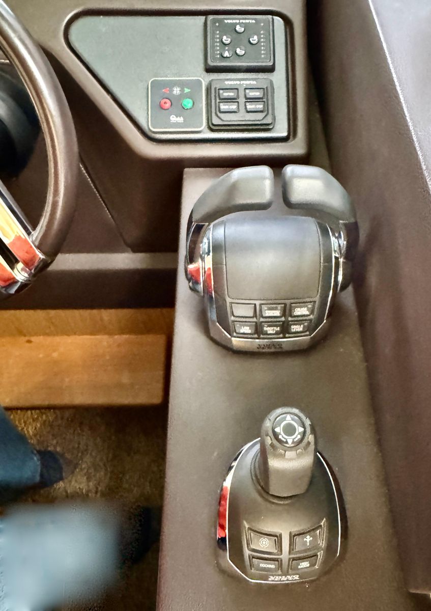 2015 Beneteau 49 
