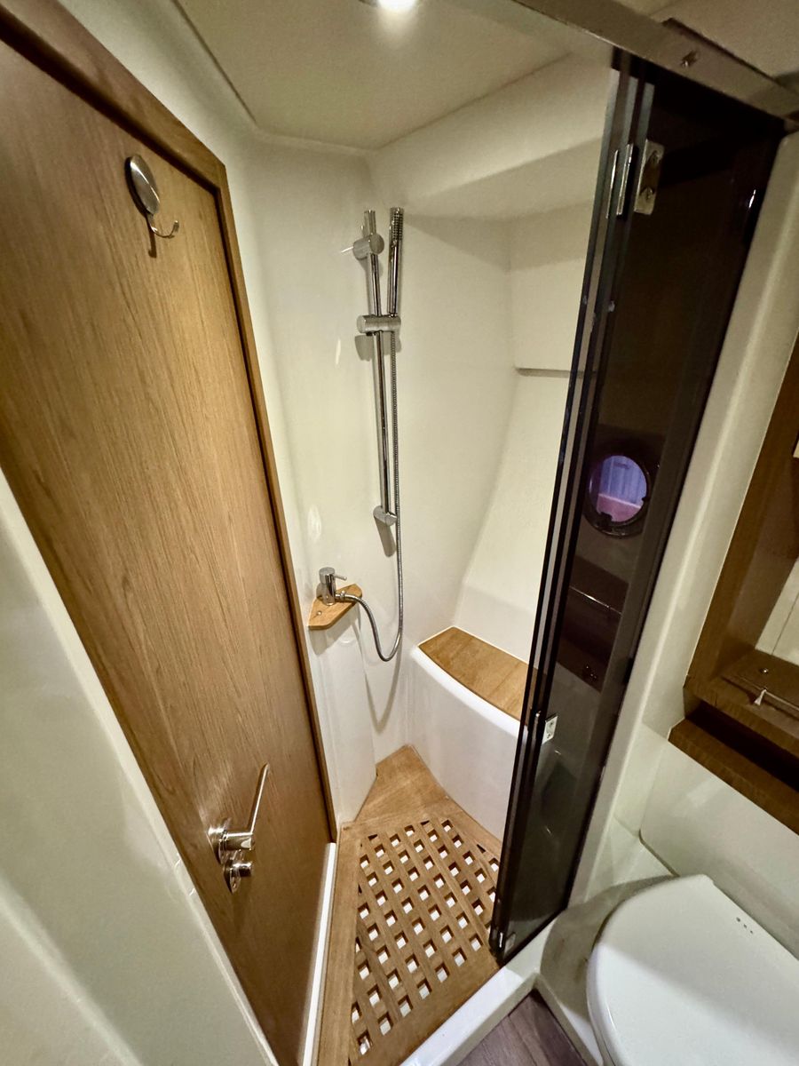 2015 Beneteau 49 