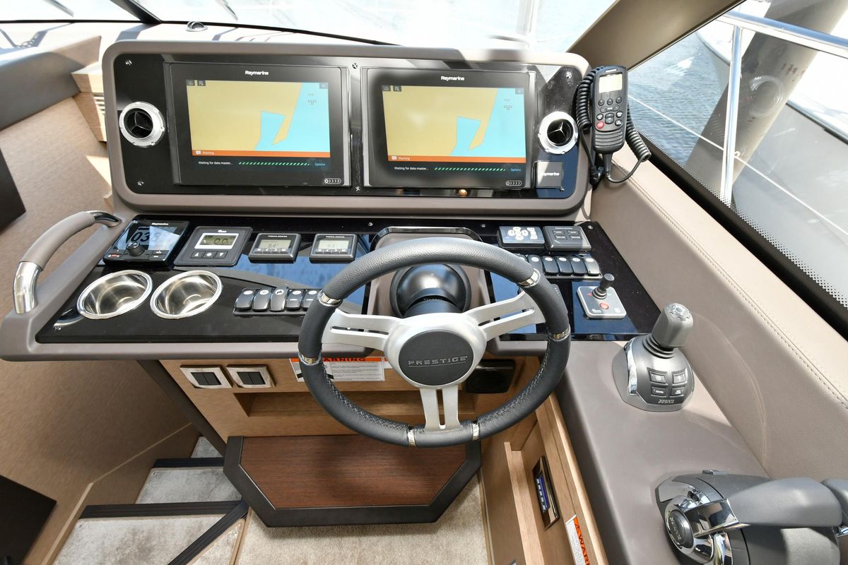 2019 Prestige 46 