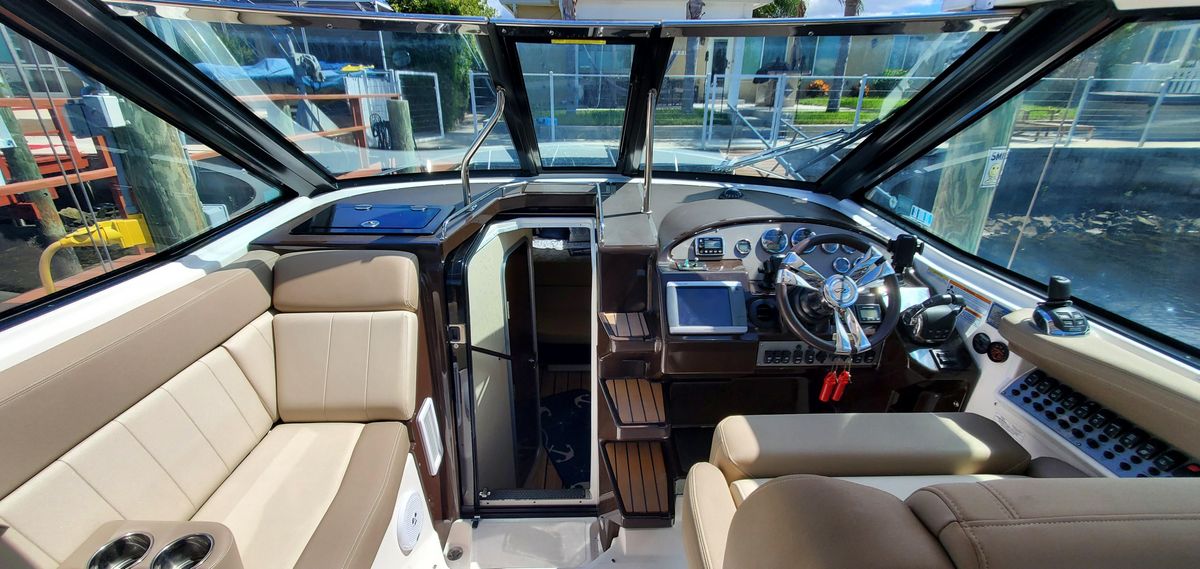 2013 Regal 35 Sport Coupe