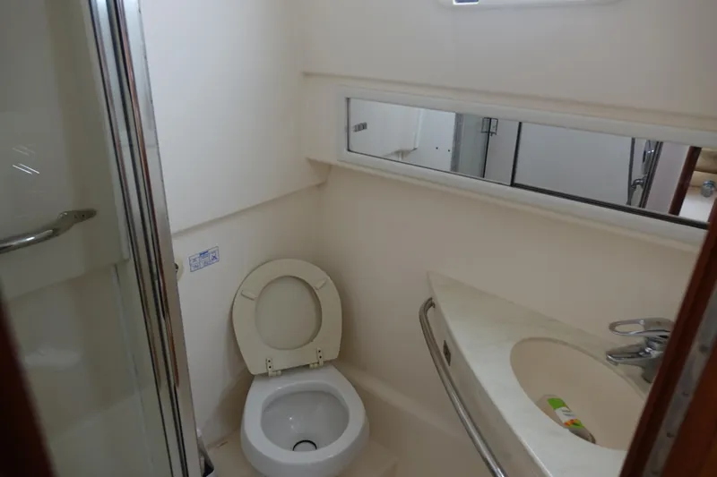 Showtime Yacht Photos Pics 