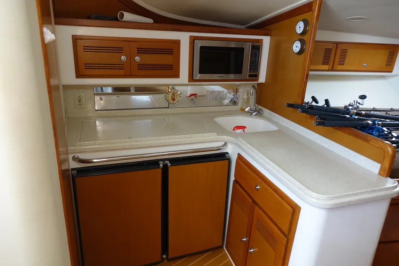 Showtime Yacht Photos Pics 