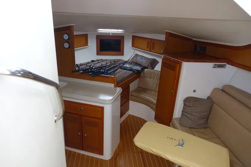 Showtime Yacht Photos Pics 