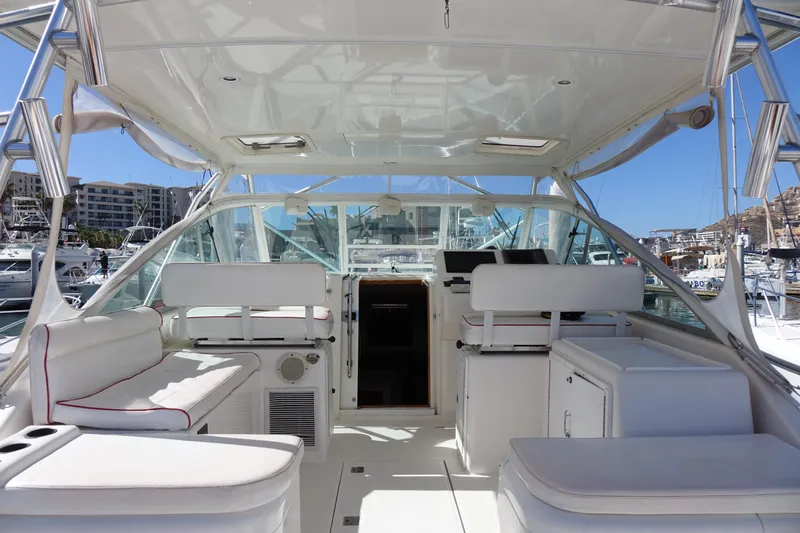 Showtime Yacht Photos Pics 