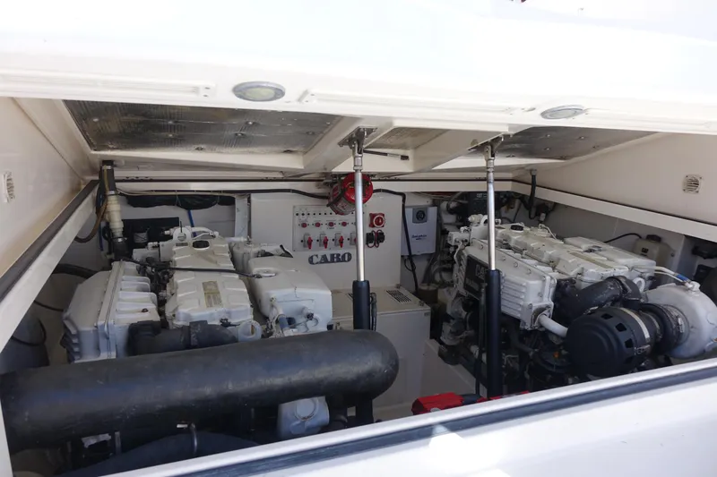 Showtime Yacht Photos Pics 