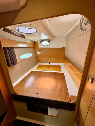 Benevah Yacht Photos Pics 