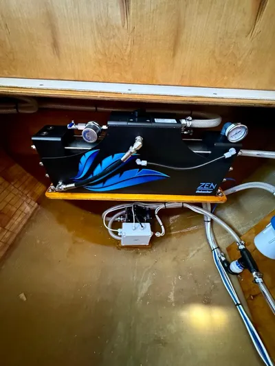 Benevah Yacht Photos Pics 