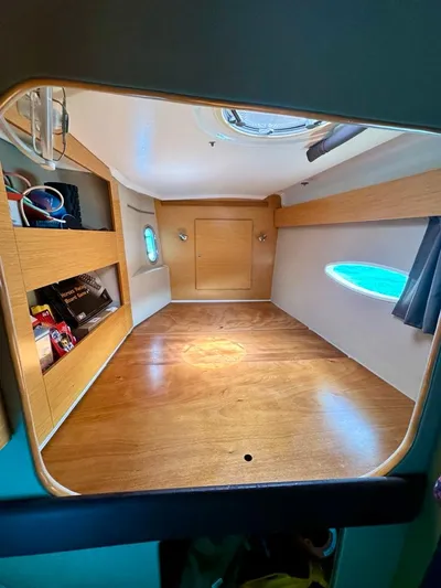 Benevah Yacht Photos Pics 