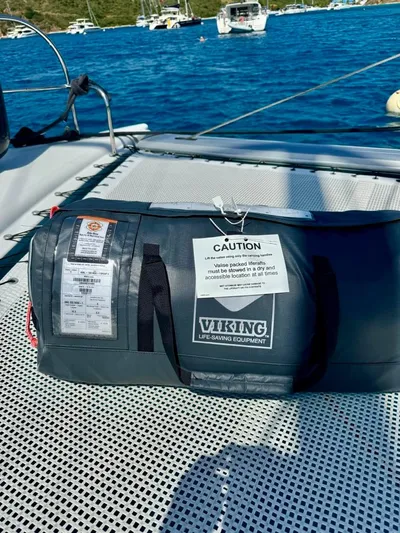 Benevah Yacht Photos Pics 