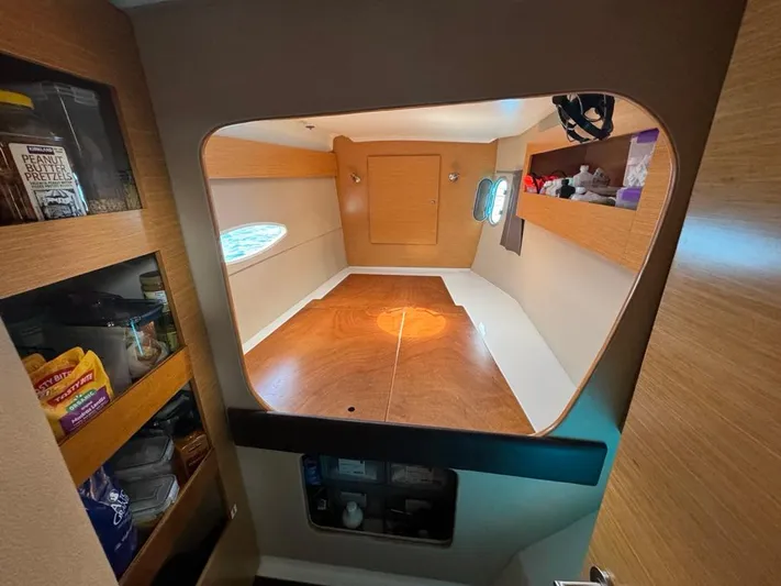 Benevah Yacht Photos Pics 