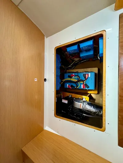 Benevah Yacht Photos Pics 