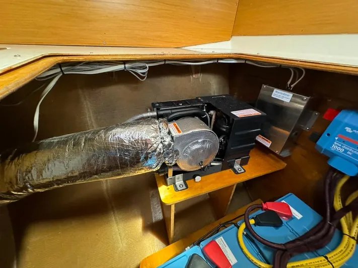 Benevah Yacht Photos Pics 