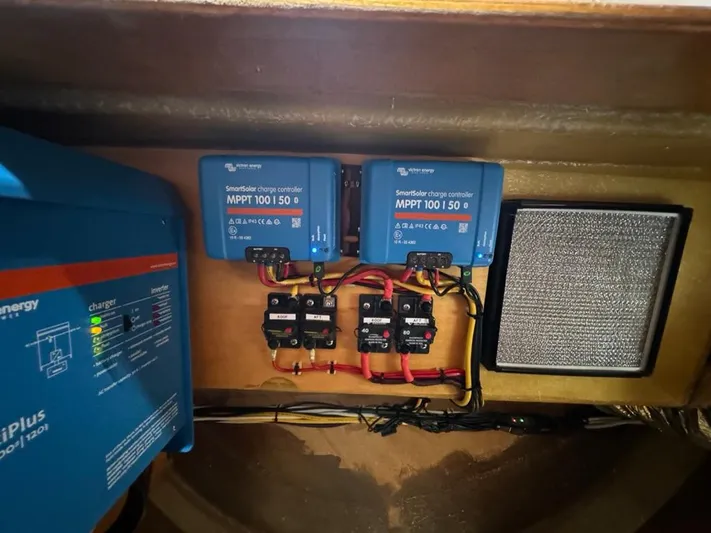 Benevah Yacht Photos Pics 