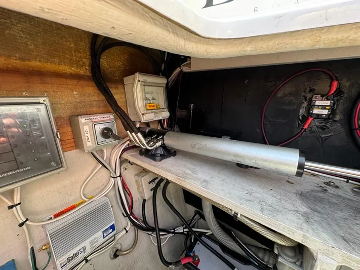 Benevah Yacht Photos Pics 