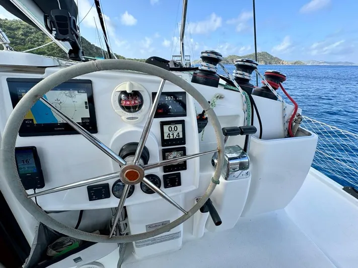 Benevah Yacht Photos Pics 