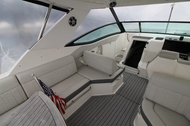  Yacht Photos Pics 2020 Sea Ray Sundancer 320 interior with sleek seating and modern design.