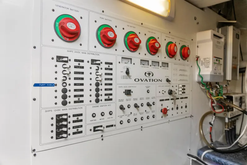 Day Tripping Yacht Photos Pics 