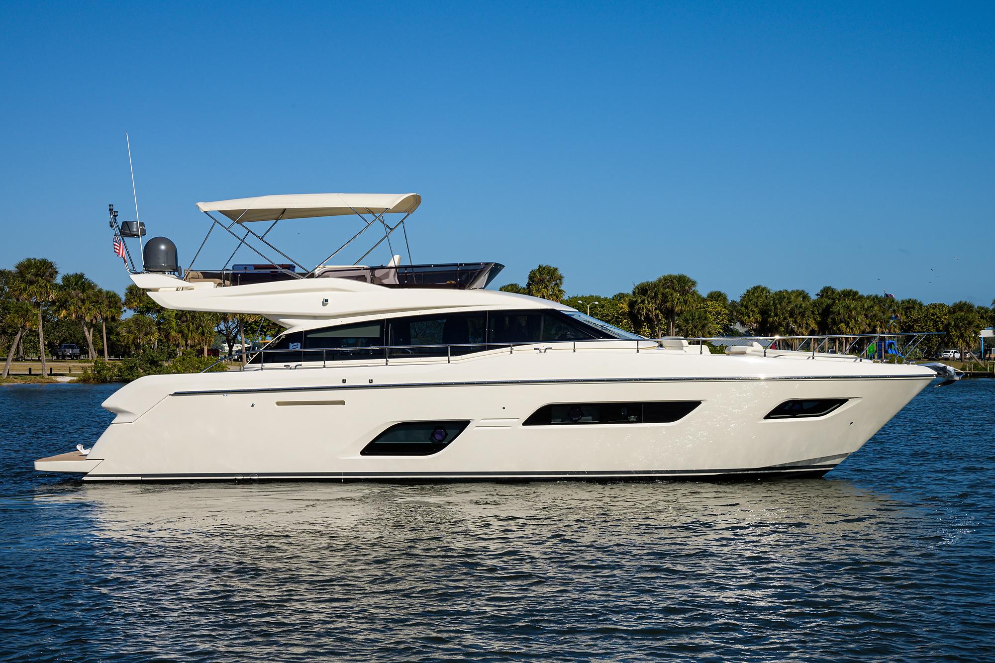 ferretti yacht cost