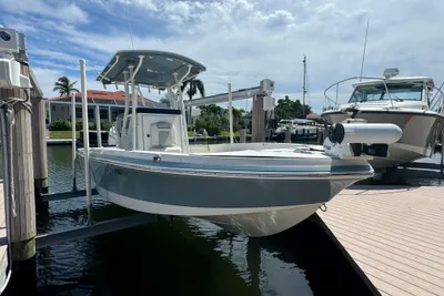 Ranger 2360 Bay Ranger