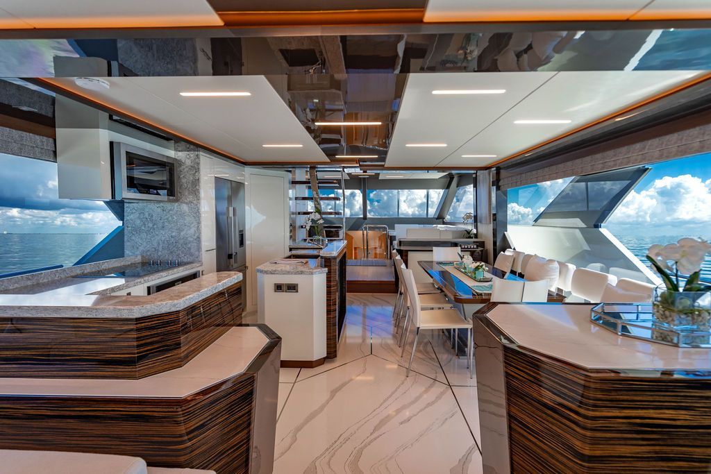 2020 Ocean Alexander 84 