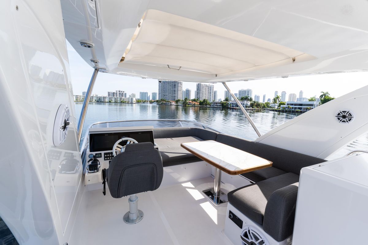 2023 Azimut 50 