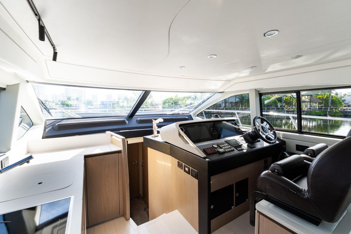 2023 Azimut 50 