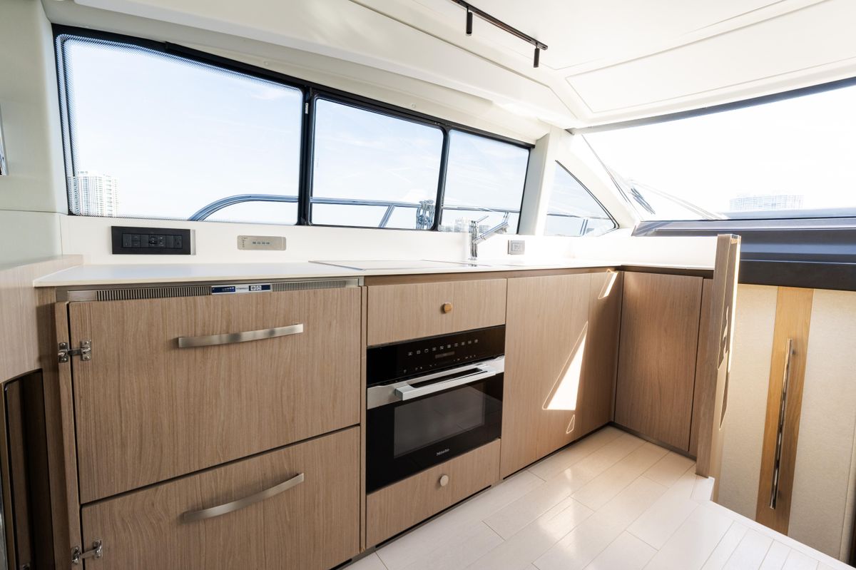 2023 Azimut 50 