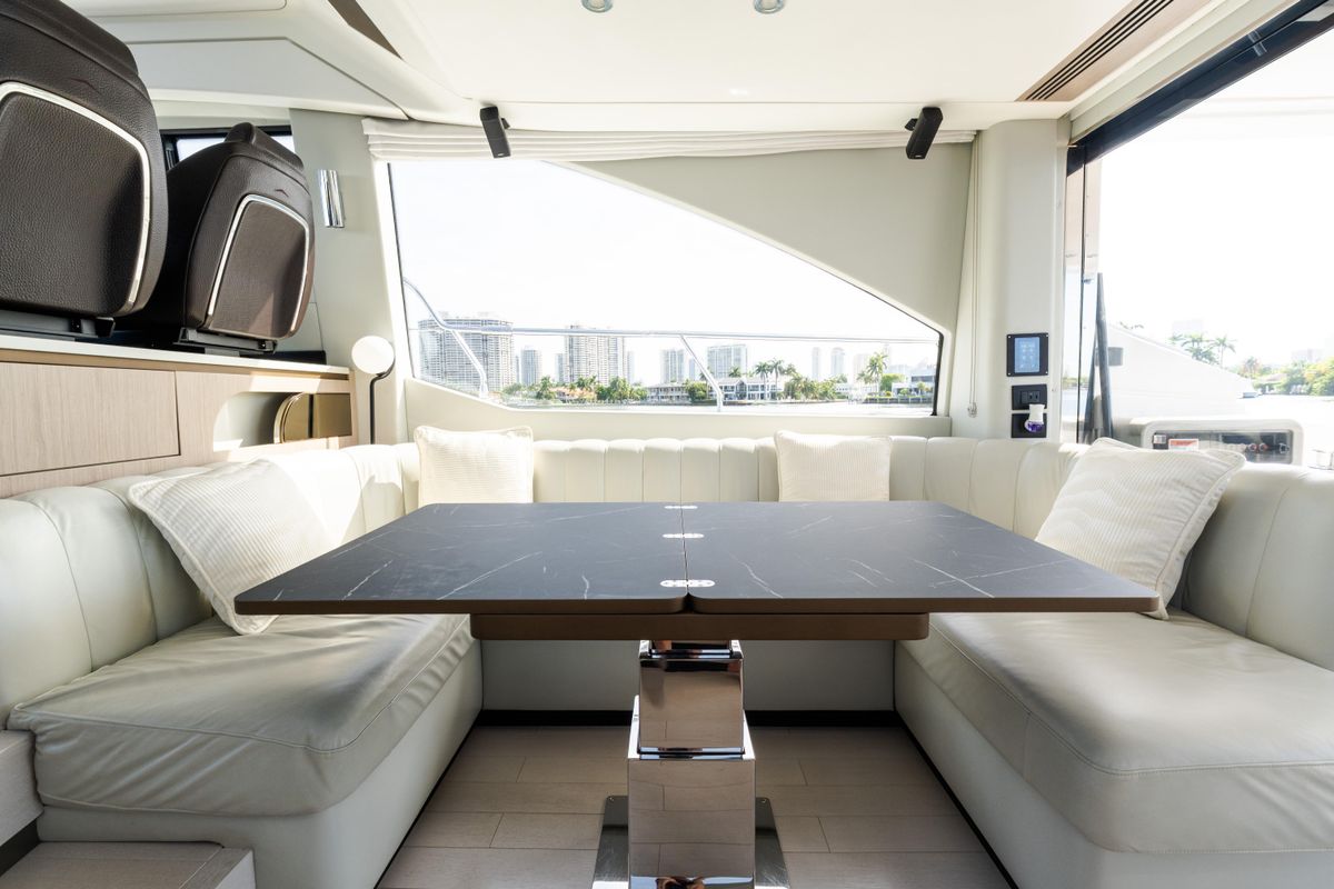 2023 Azimut 50 