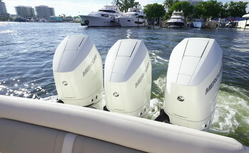 Bwce0015f324 Yacht Photos Pics 2024 Boston Whaler 350 Realm with triple Mercury outboard engines on the water.