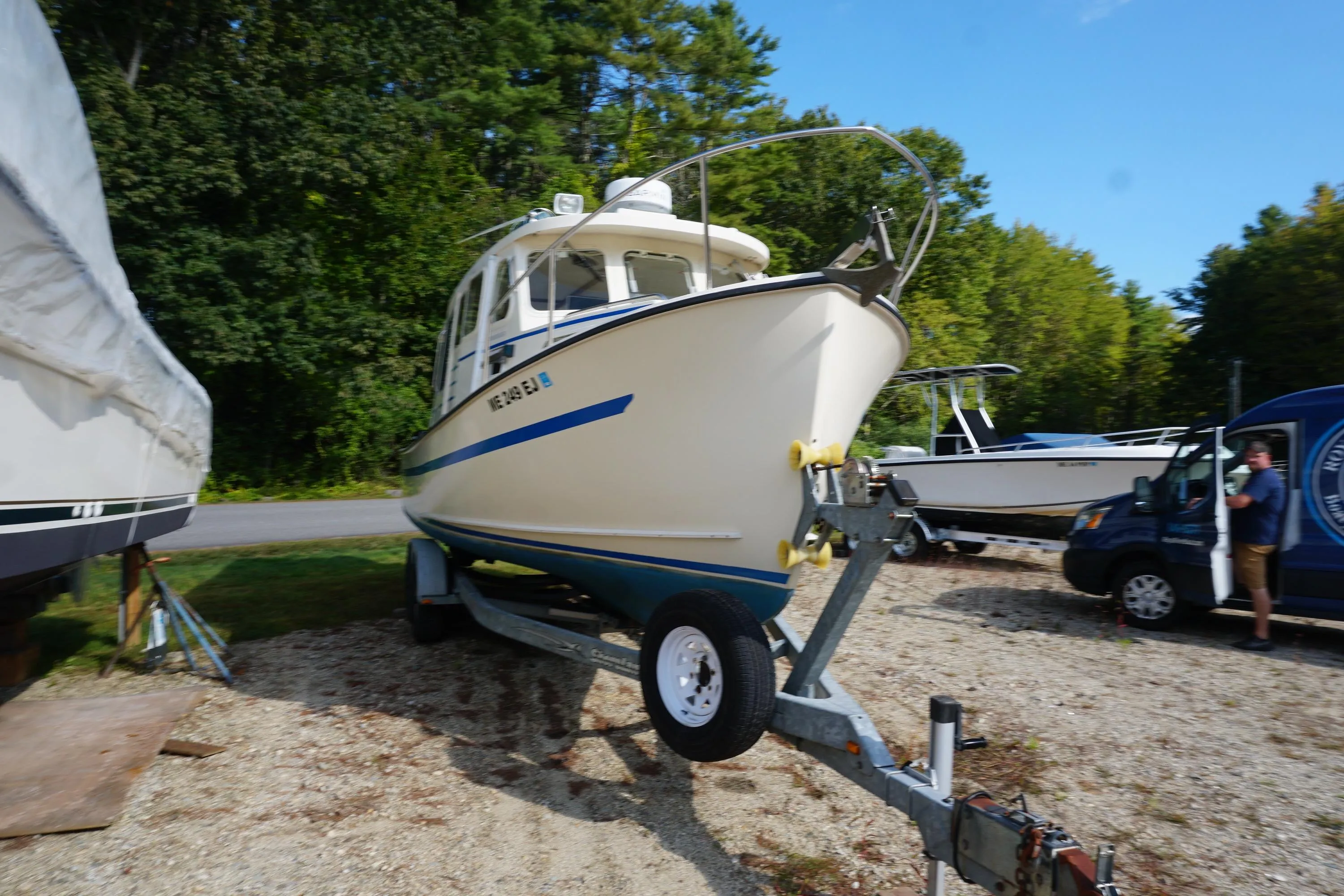 2002 Rosborough RF-246 Sedan Cruiser on trailer.