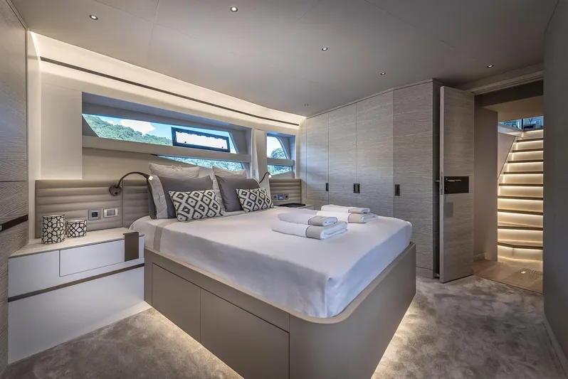 Numarine 26xp-29 Yacht Photos Pics Luxurious bedroom interior of 2025 Numarine 26XP Hull #29 yacht.