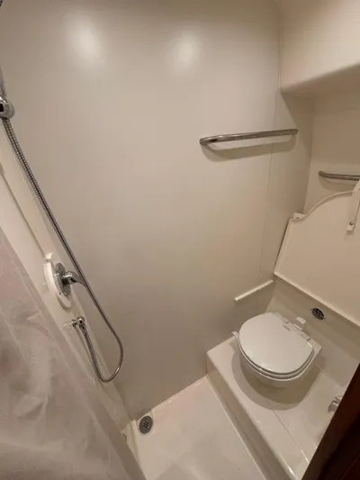 Blue Horseshoe Yacht Photos Pics 