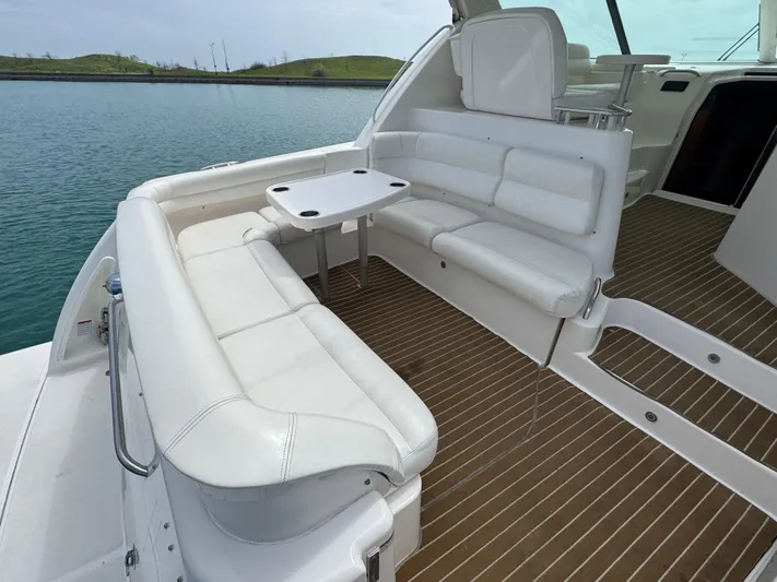 Blue Horseshoe Yacht Photos Pics 