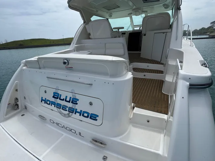 Blue Horseshoe Yacht Photos Pics 