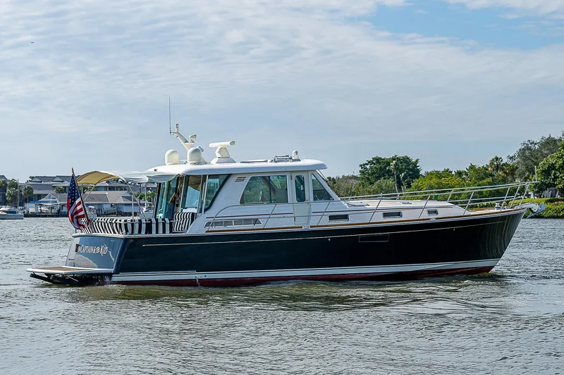 Captain And The Kid Yacht Photos Pics 