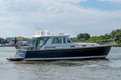 Yacht