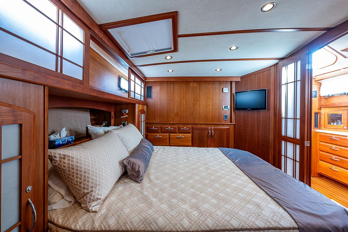 2012 Sabre 48 