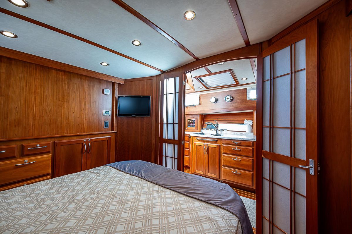 2012 Sabre 48 