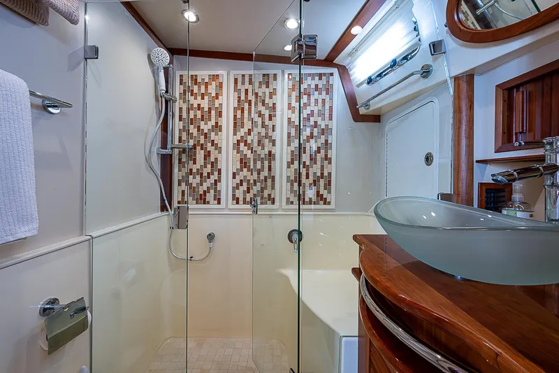 Captain And The Kid Yacht Photos Pics 