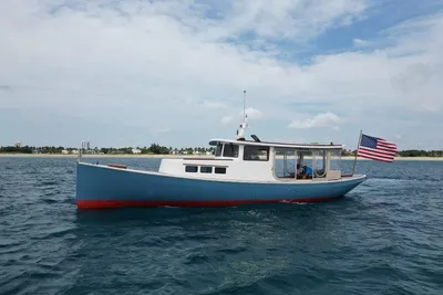 Custom Launch 45 Pilothouse