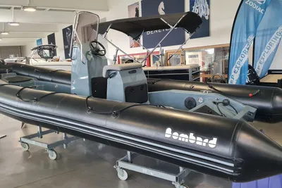 2022 Bombard Explorer 700